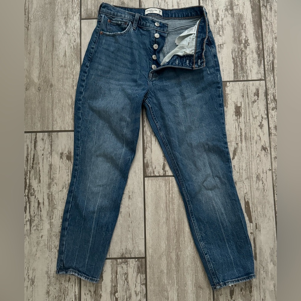 Abercrombie button fly skinny high rise jeans (short length)